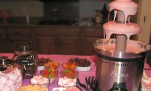 Fiestas con Glamour - Servicios - Catering - Dulces - Fuente de Chocolate 11